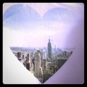 NYC skyline tee
